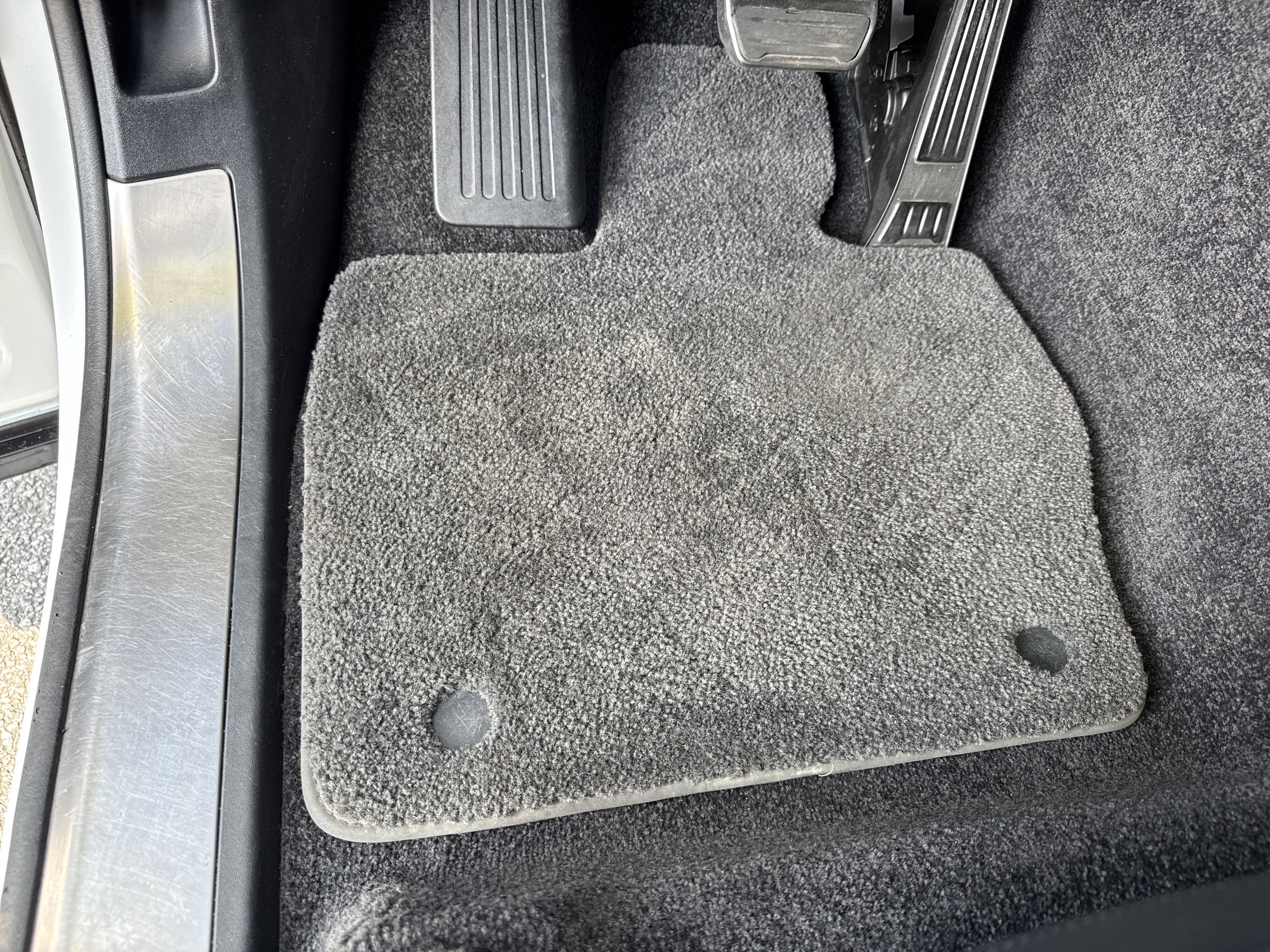 Used 2022 Land Rover Range Rover SE image 17