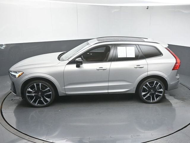 Used 2023 Volvo XC60 B5 Ultimate w/ Protection Package Premier image 45