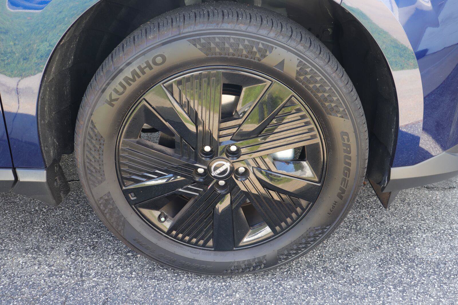 Used 2025 Nissan Murano SV AWD/4WD image 38