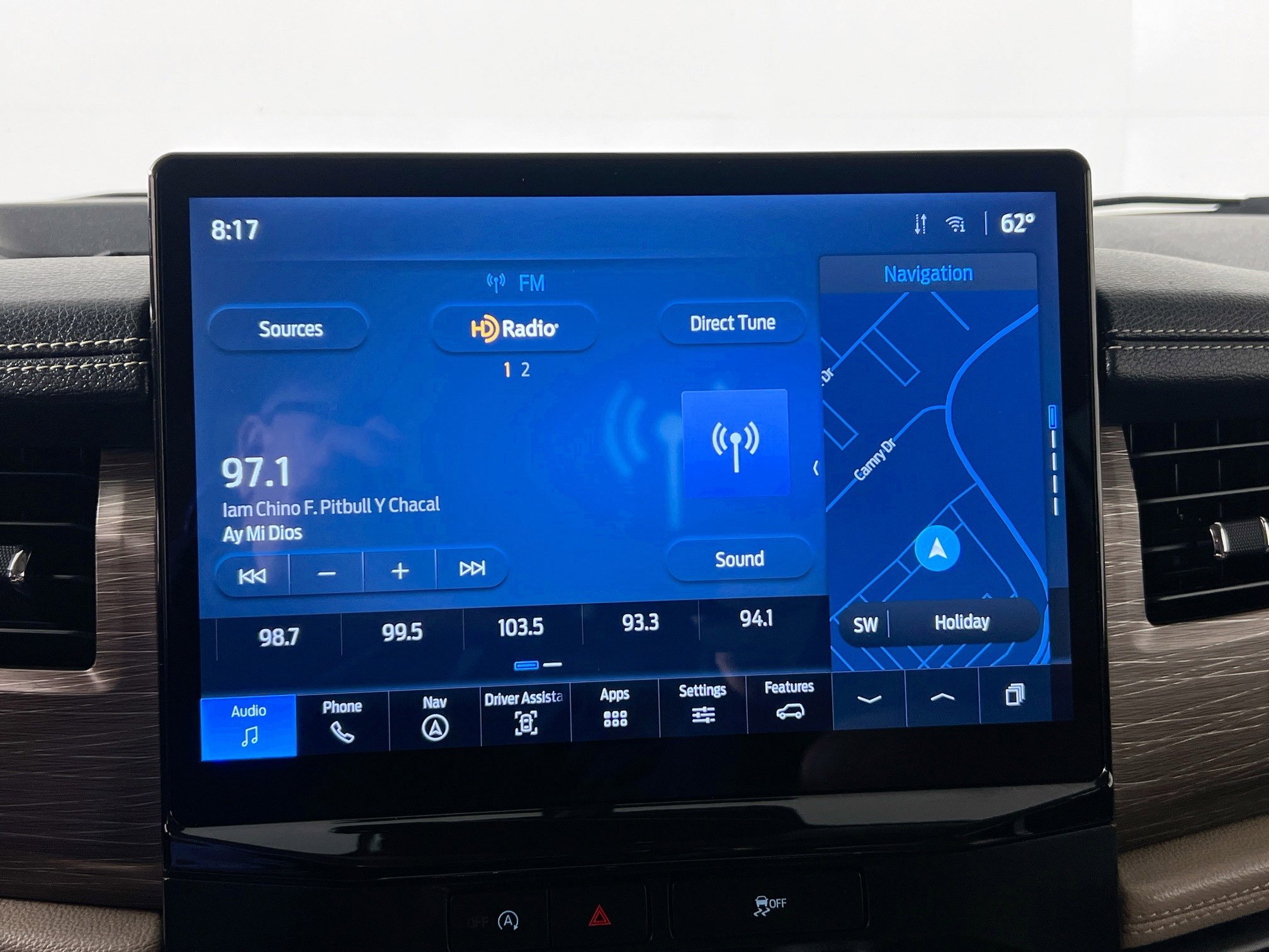 Used 2024 Ford Expedition Max Limited image 28