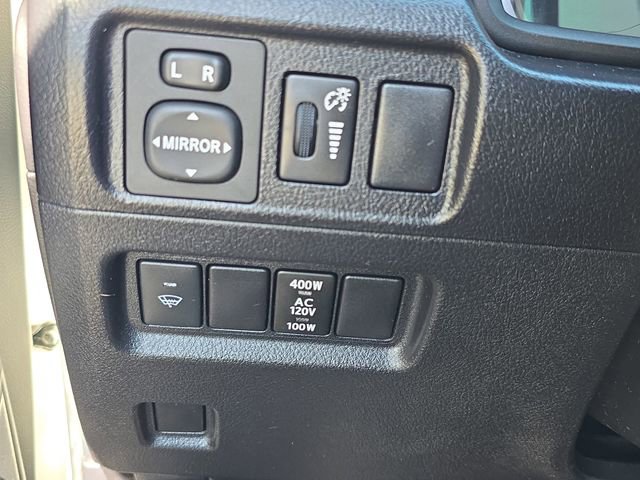 Used 2018 Toyota 4Runner SR5 image 25