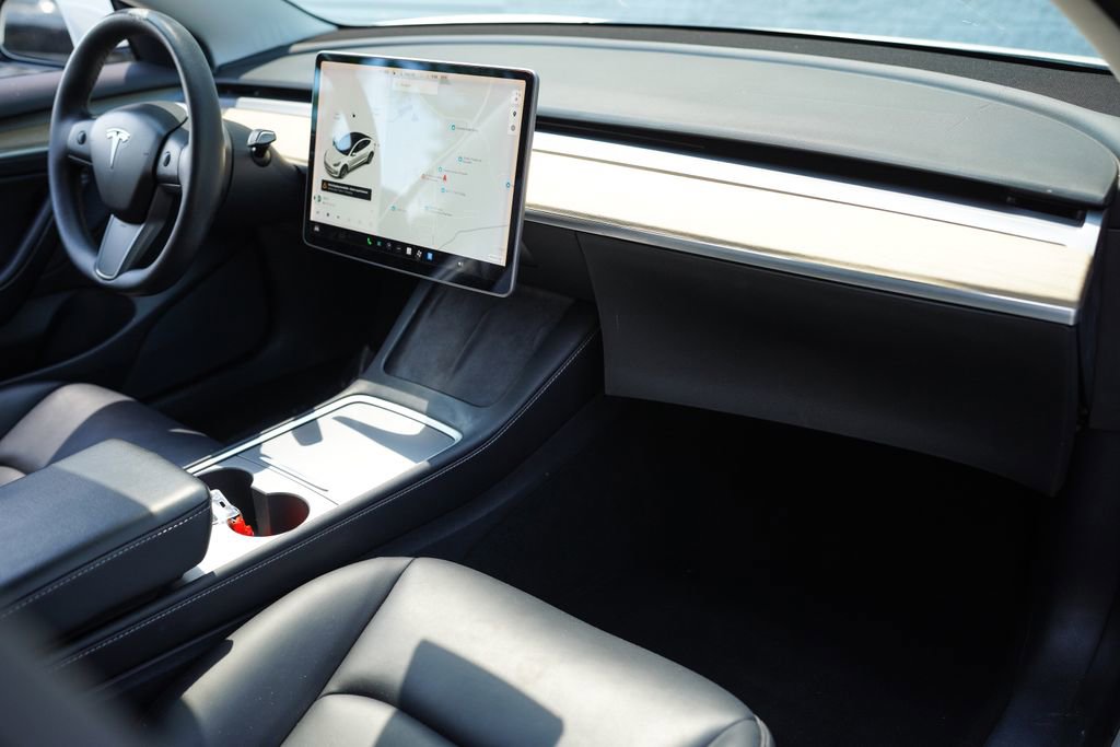 Used 2021 Tesla Model 3 Standard Range Plus RWD image 22