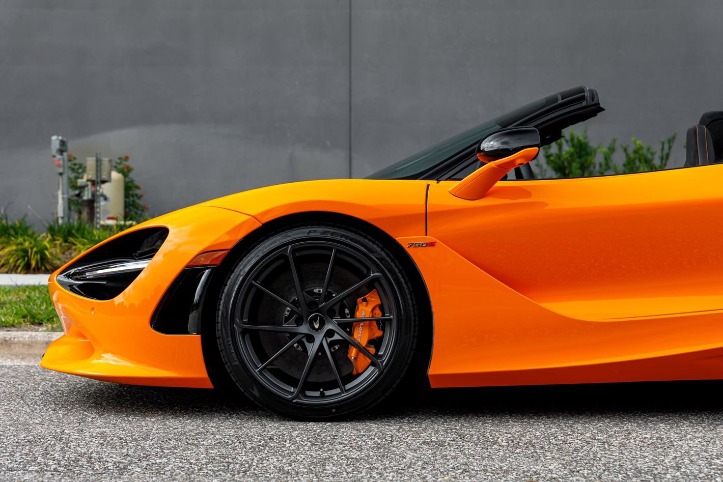New 2027 McLaren 750S Spider RWD image 27