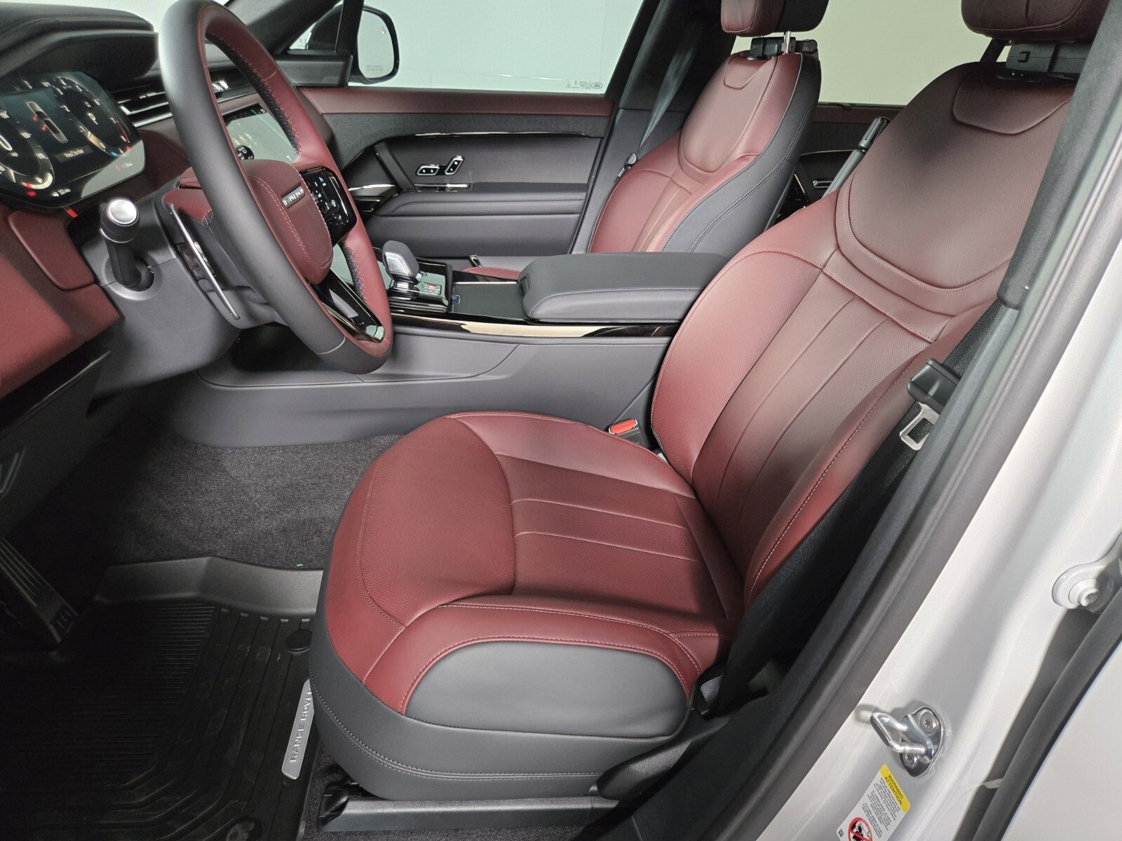 New 2025 Land Rover Range Rover Sport Autobiography image 11