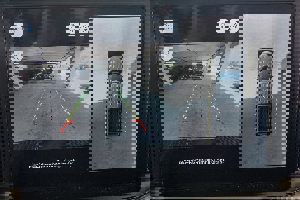 Used 2024 Ford F150 Platinum image 12