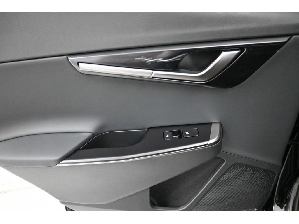 New 2025 Kia EV6 Light image 11