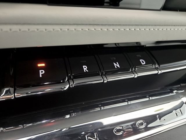 New 2026 Lincoln Aviator Black Label w/ Black Label Special Edition AWD/4WD image 15
