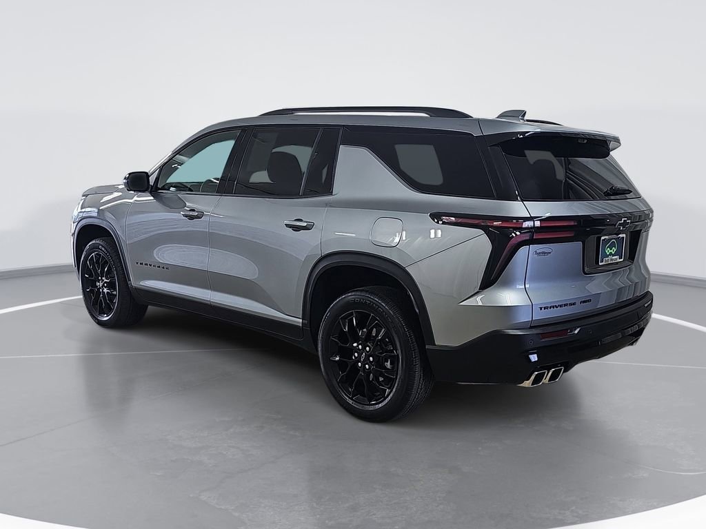 Certified 2026 Chevrolet Traverse LT w/ Midnight/Sport Edition AWD/4WD image 6