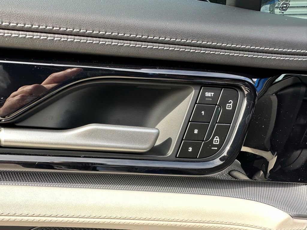 Used 2026 Porsche Panamera 4 image 13