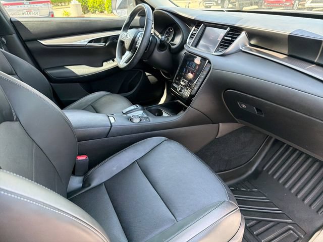 Used 2023 INFINITI QX50 Luxe FWD image 25