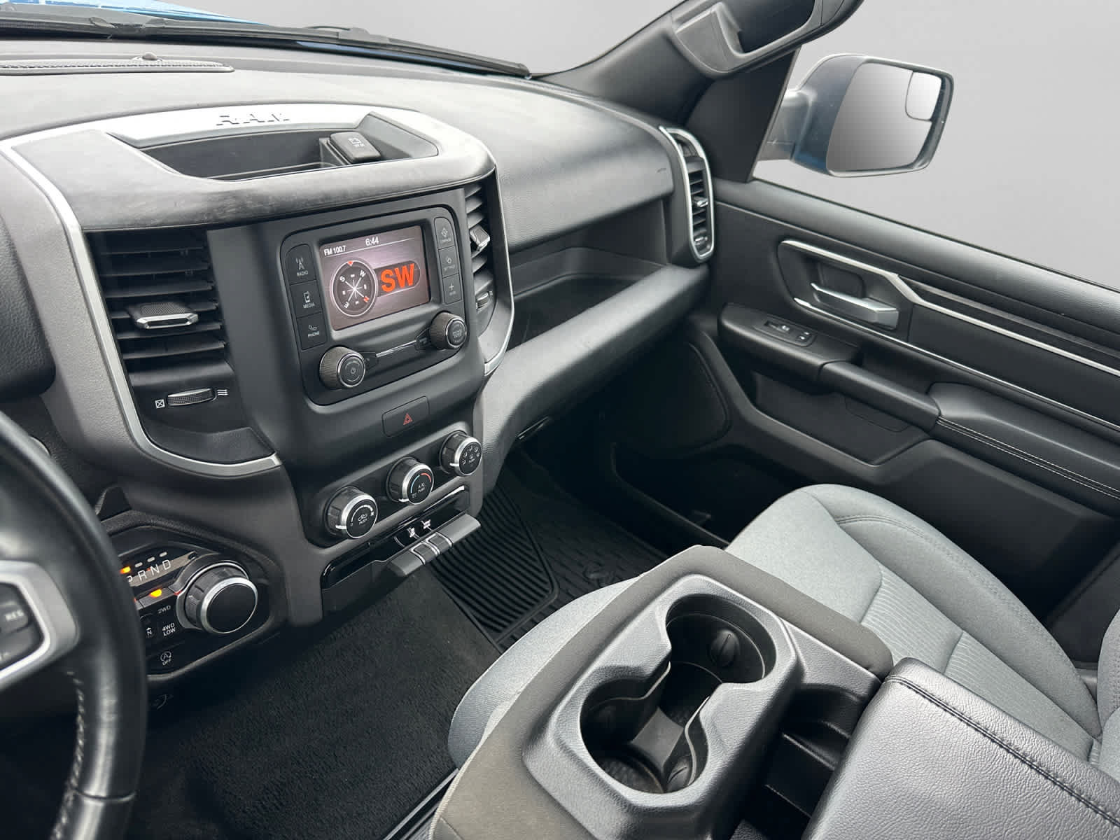 Used 2023 RAM 1500 Big Horn AWD/4WD image 30
