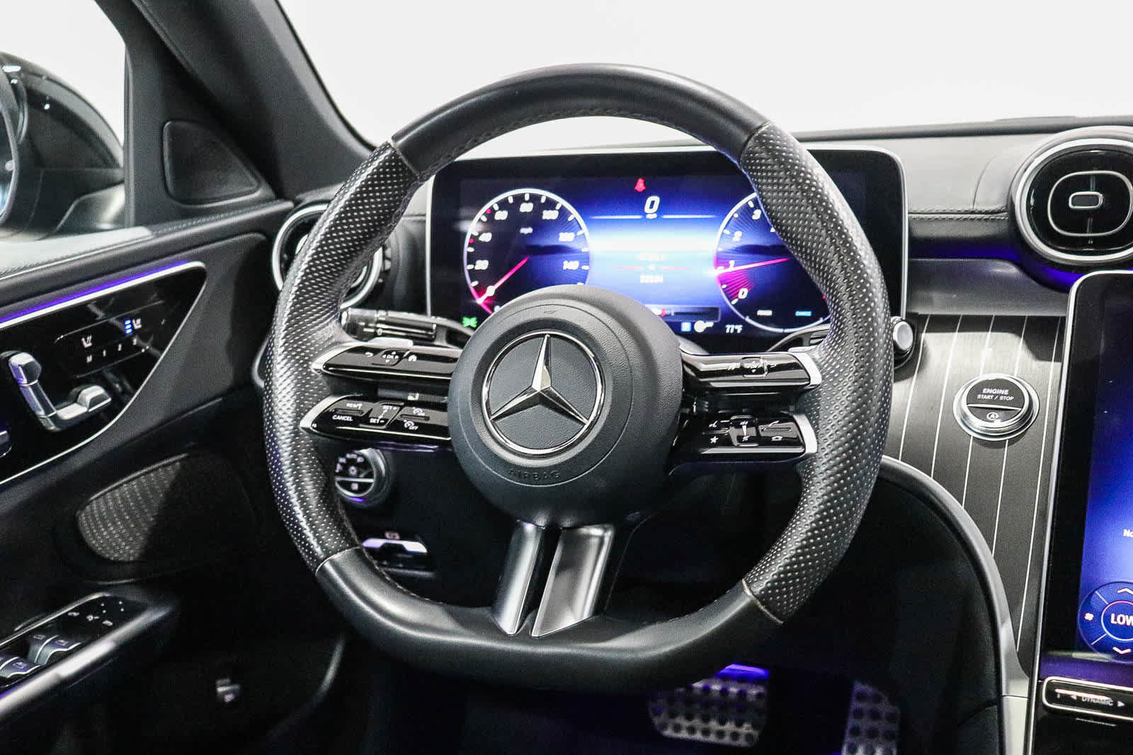 Used 2023 Mercedes-Benz C 300 Sedan image 18