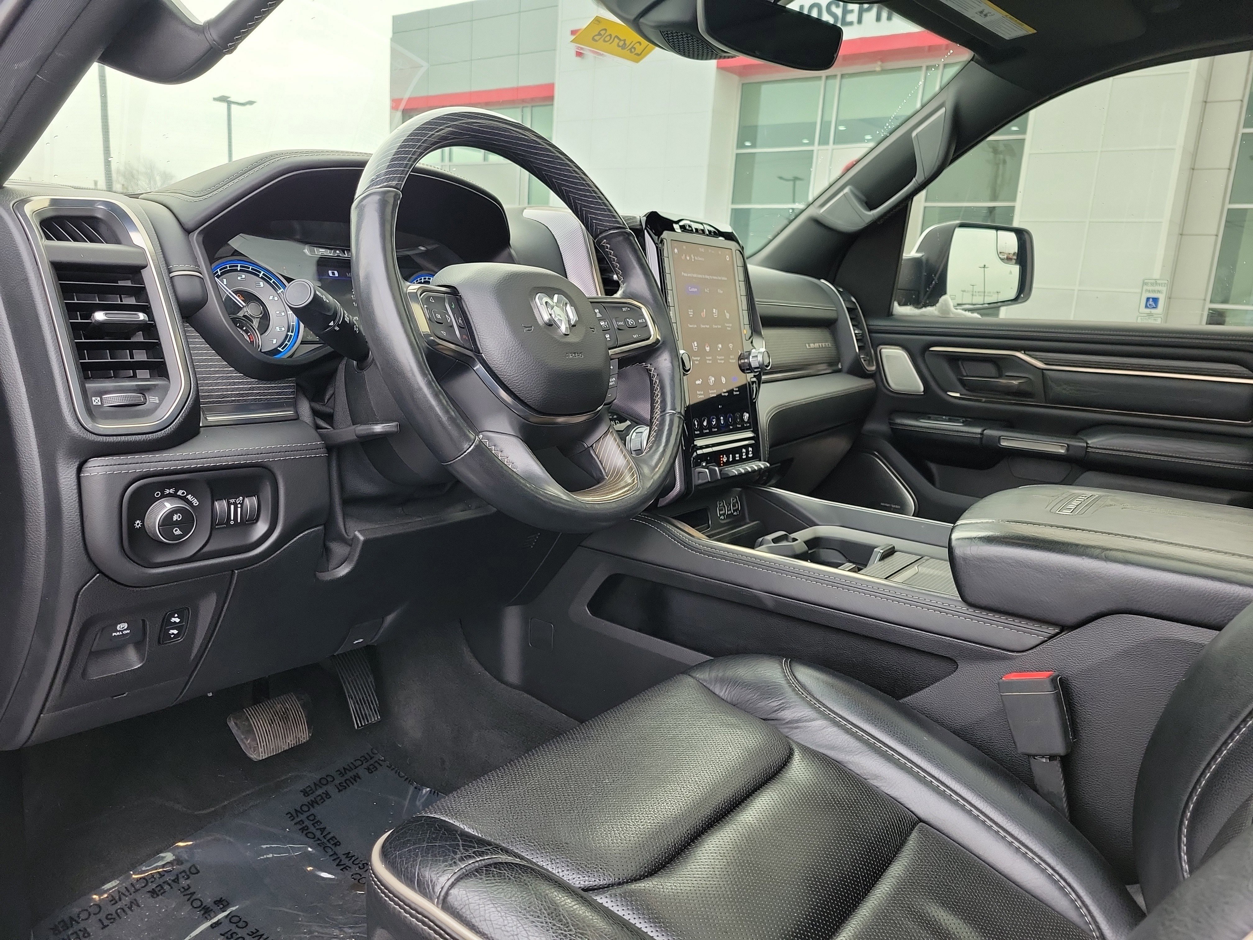 Used 2020 RAM 1500 Limited image 19