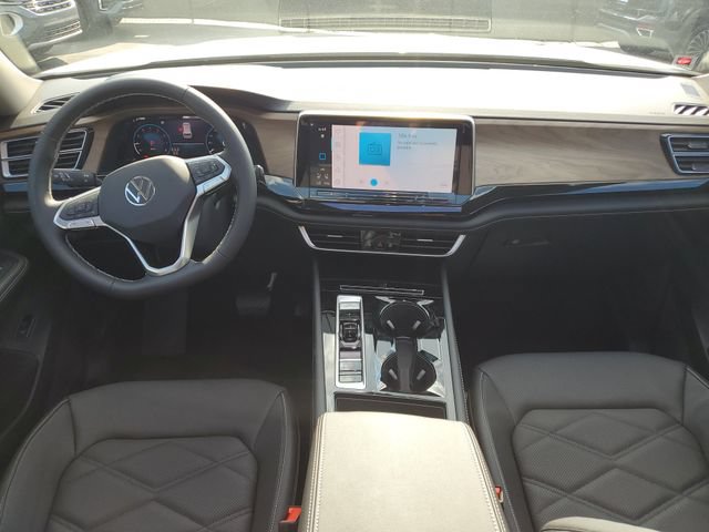 New 2026 Volkswagen Atlas SE FWD image 16
