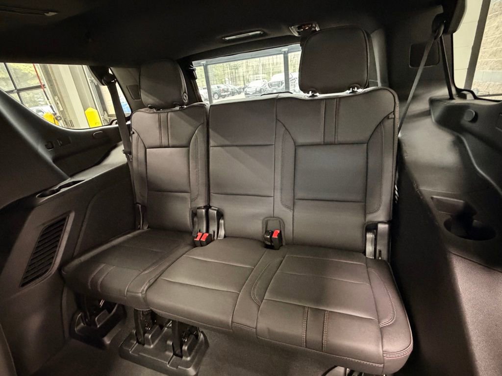 Used 2023 Chevrolet Tahoe RST w/ Luxury Package image 19