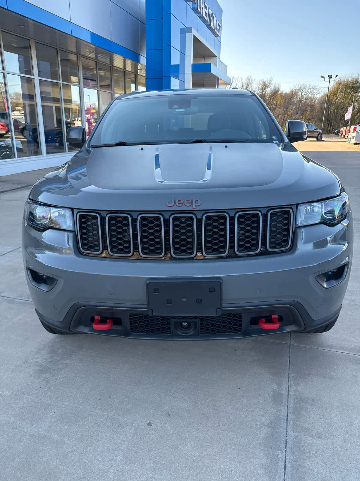 Used 2020 Jeep Grand Cherokee Trailhawk w/ Trailhawk Luxury Group image 3