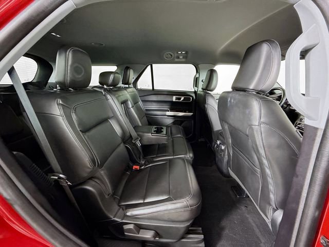 Certified 2022 Ford Explorer XLT w/ Equipment Group 202A image 27