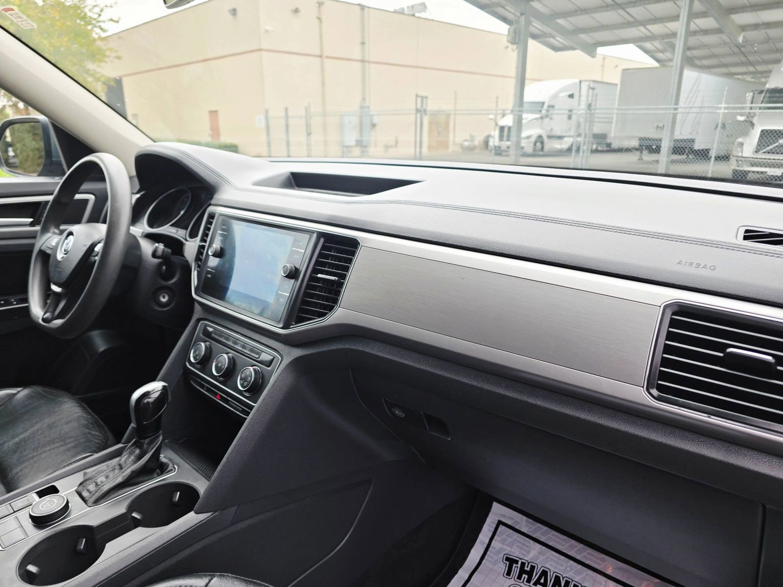 Used 2018 Volkswagen Atlas Launch Edition image 28