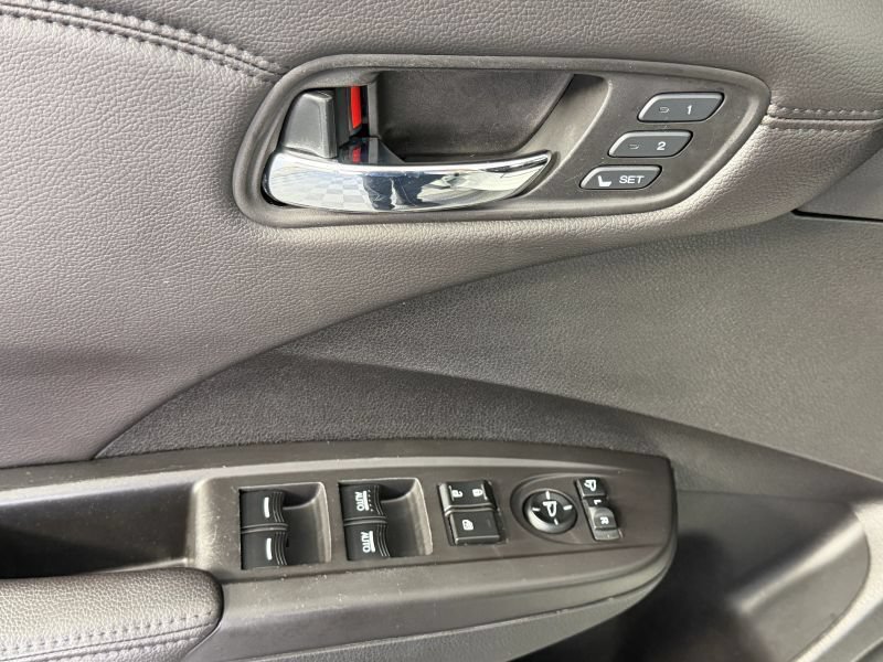 Used 2017 Acura RDX w/ Technology Package AWD/4WD image 23