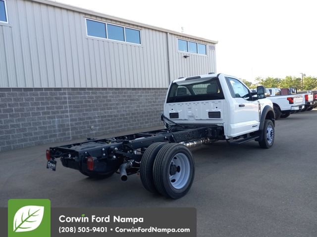 New 2025 Ford F550 4x4 Regular Cab Super Duty image 3