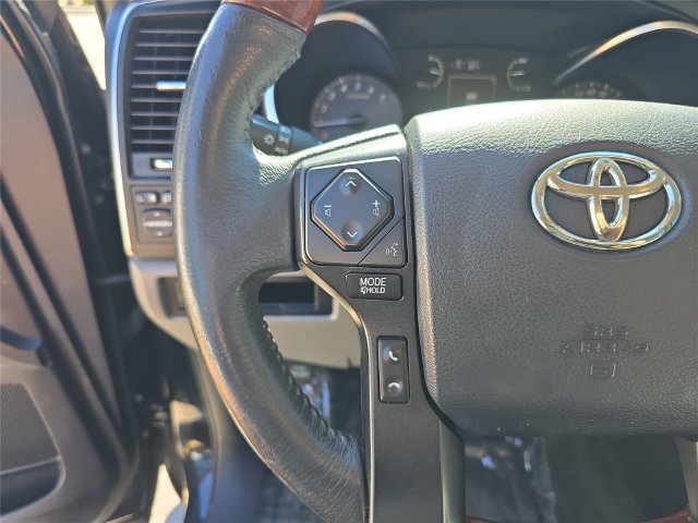 Used 2018 Toyota Sequoia Platinum RWD image 31