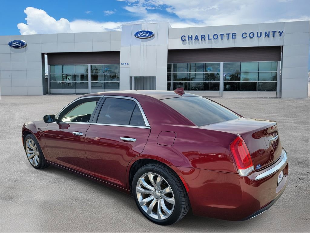 Used 2019 Chrysler 300 Limited image 3