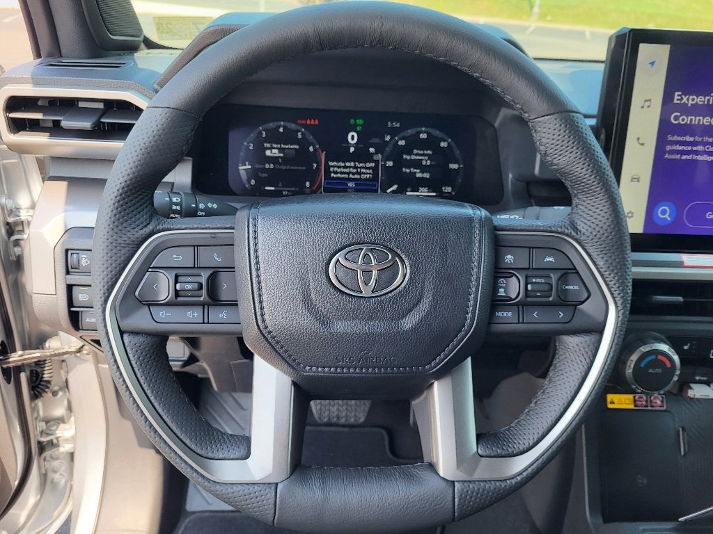 Used 2024 Toyota Tacoma TRD Off-Road image 28