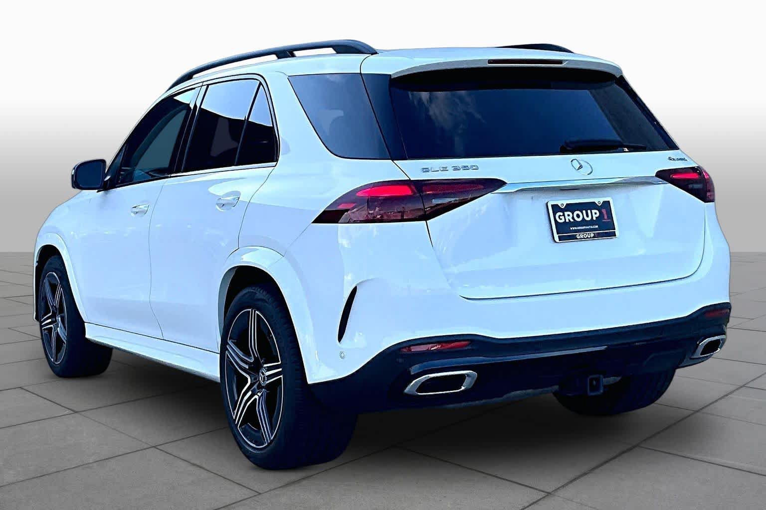 Used 2024 Mercedes-Benz GLE 350 4MATIC w/ AMG Line Exterior image 12