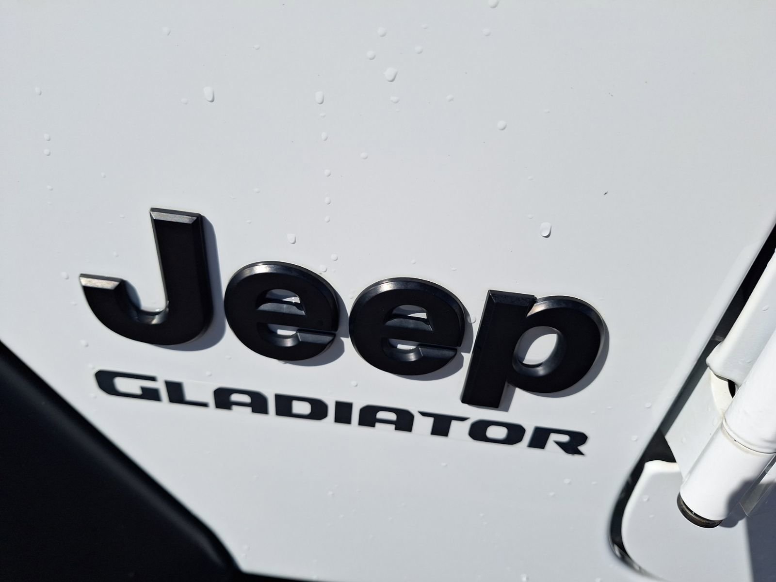 Used 2020 Jeep Gladiator Sport w/ Quick Order Package 24S image 14