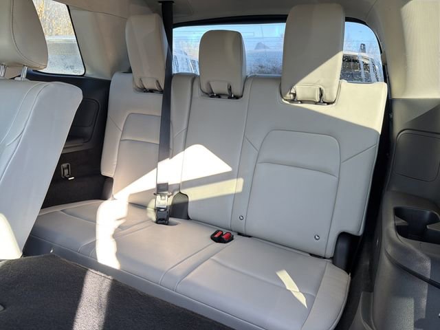 Used 2022 Nissan Pathfinder SL image 19