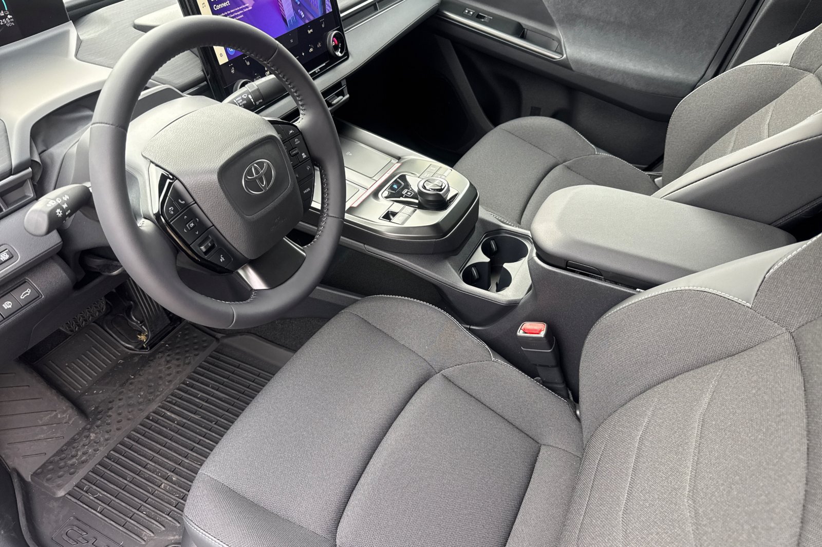 New 2026 Toyota C-HR AWD/4WD image 12