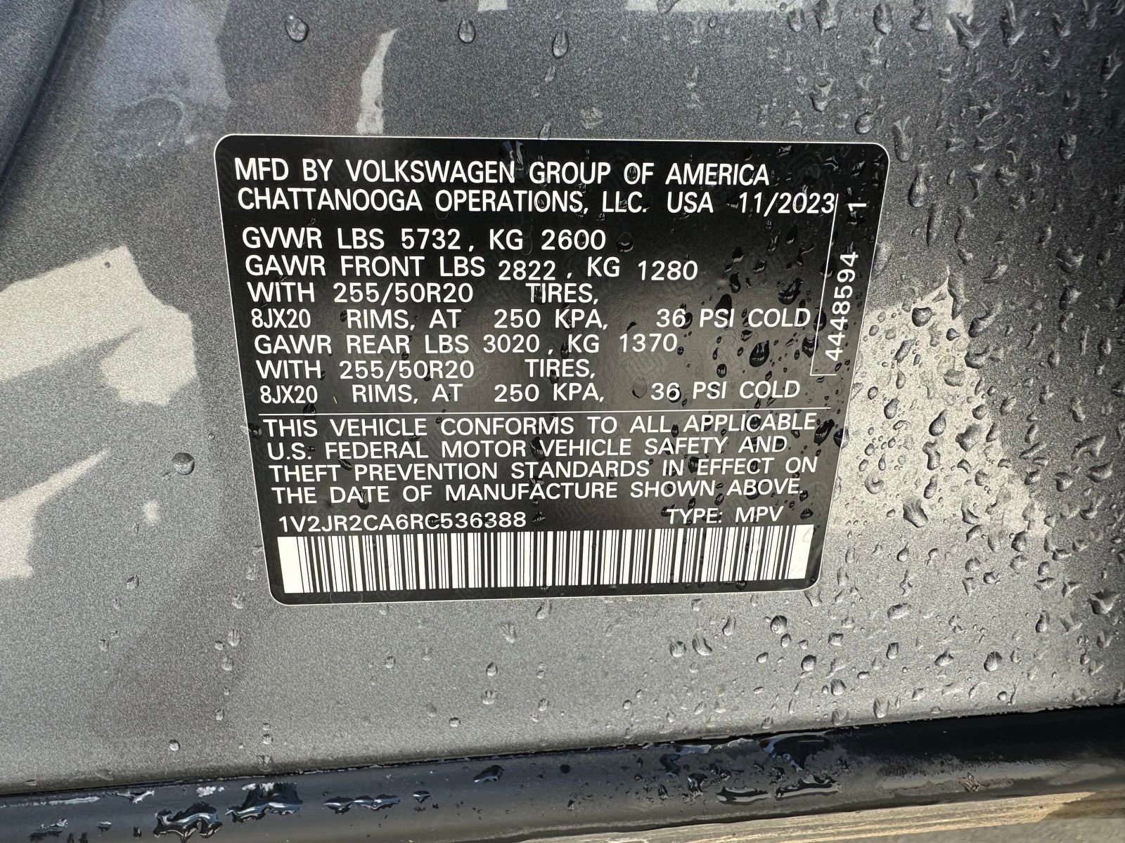 Used 2024 Volkswagen Atlas SE FWD image 12
