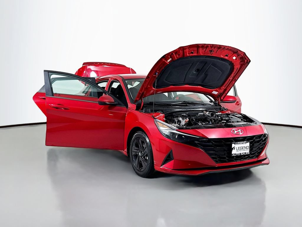 Used 2021 Hyundai Elantra SEL FWD image 14