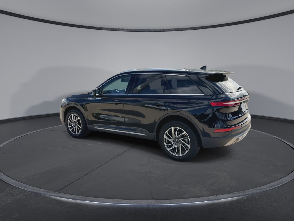 Used 2022 Lincoln Corsair FWD image 6