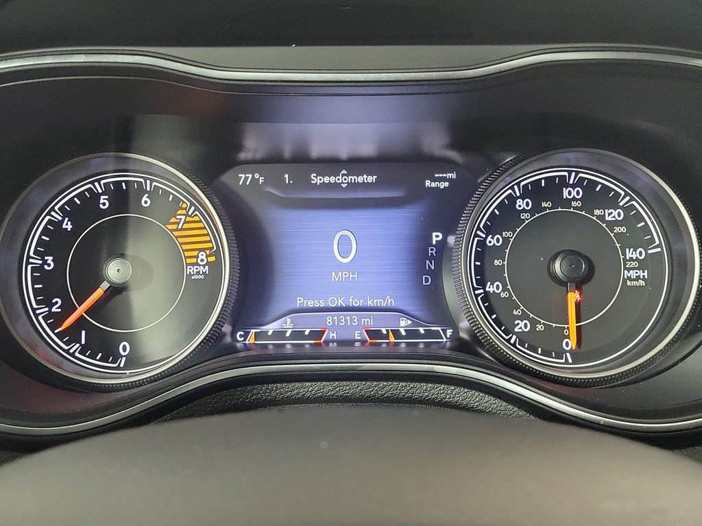 Used 2019 Jeep Cherokee Limited image 17