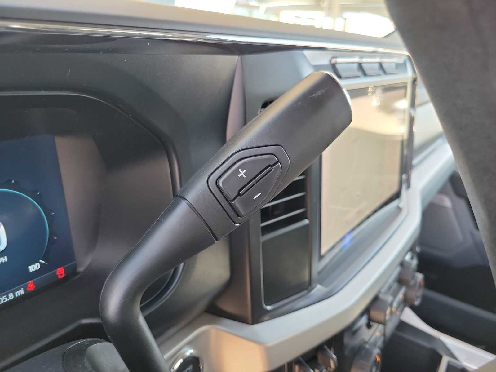 Used 2024 Ford F250 XLT w/ XLT Premium Package image 13