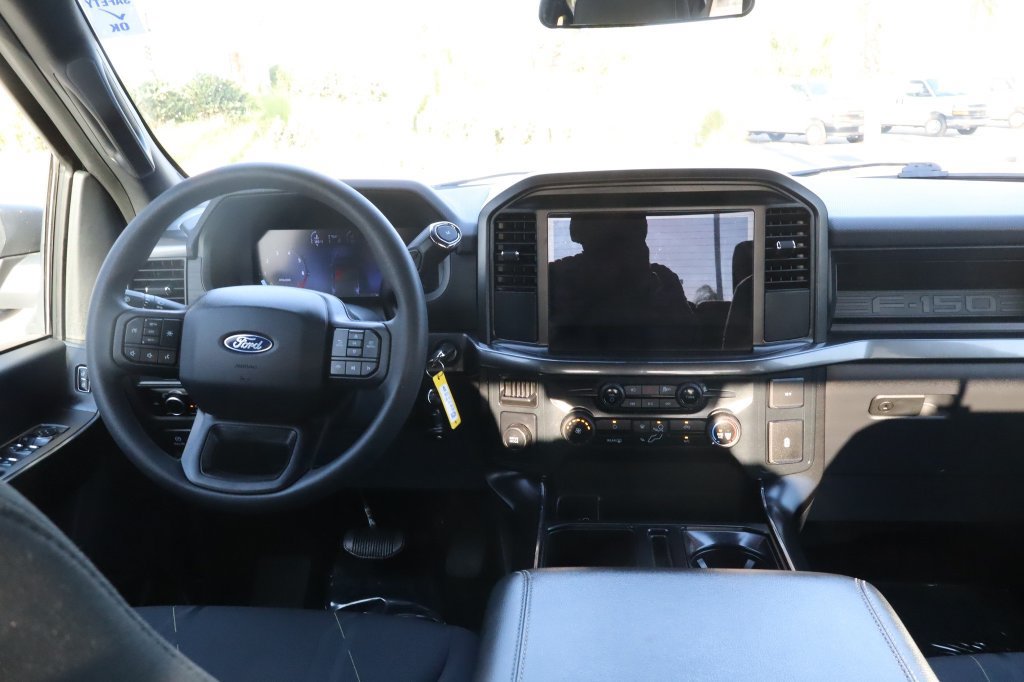 Used 2025 Ford F150 STX RWD image 27