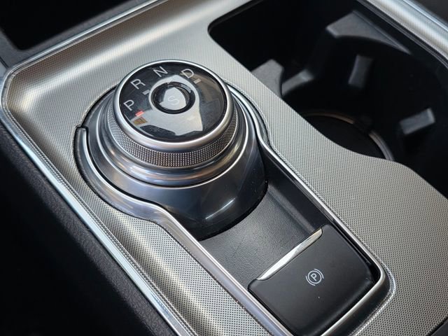 Used 2023 Ford Edge Titanium w/ Equipment Group 301A image 22