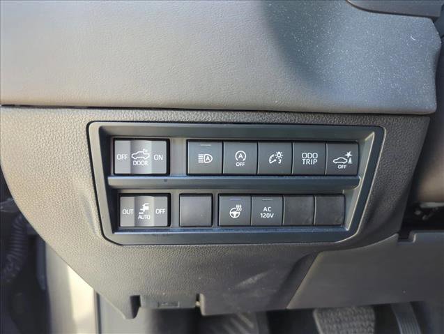 Used 2025 Toyota Tundra Platinum AWD/4WD image 14