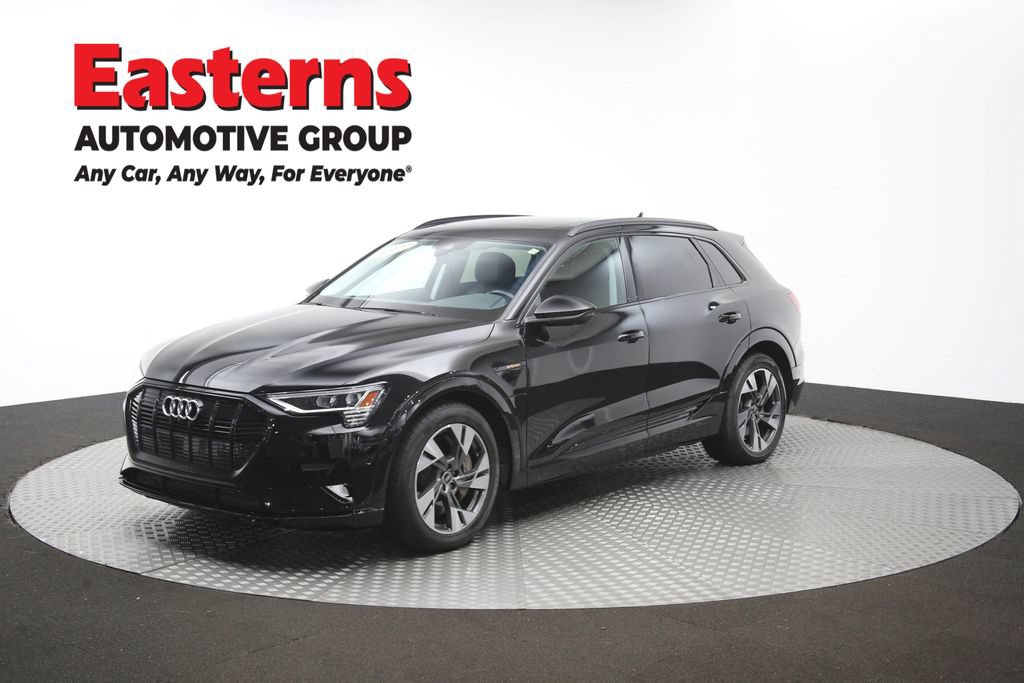 Used 2021 Audi e-tron Premium w/ Convenience Plus Package AWD/4WD image 59