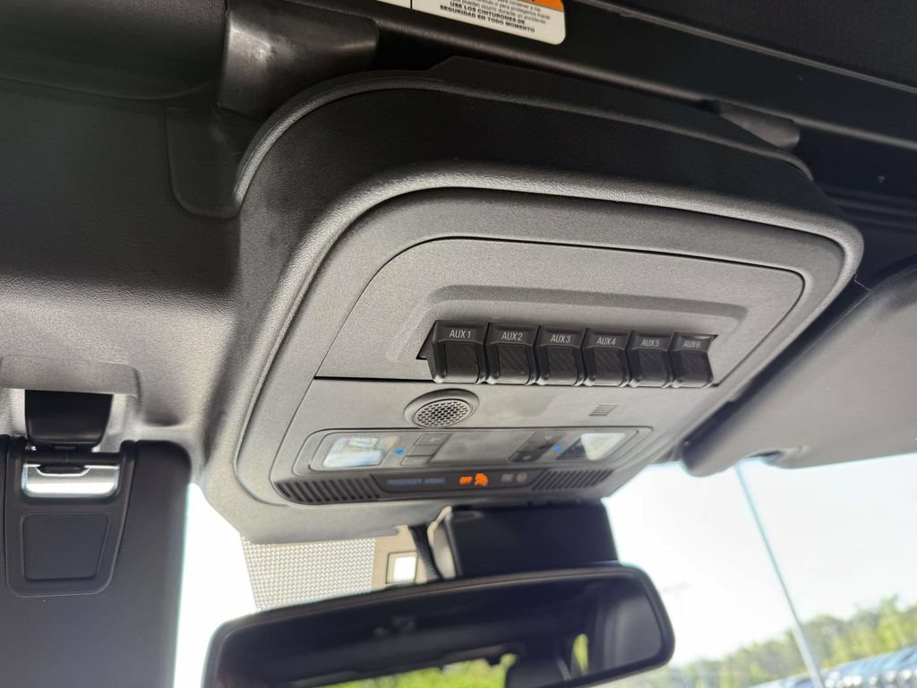 Used 2023 Ford Bronco Wildtrak AWD/4WD image 26