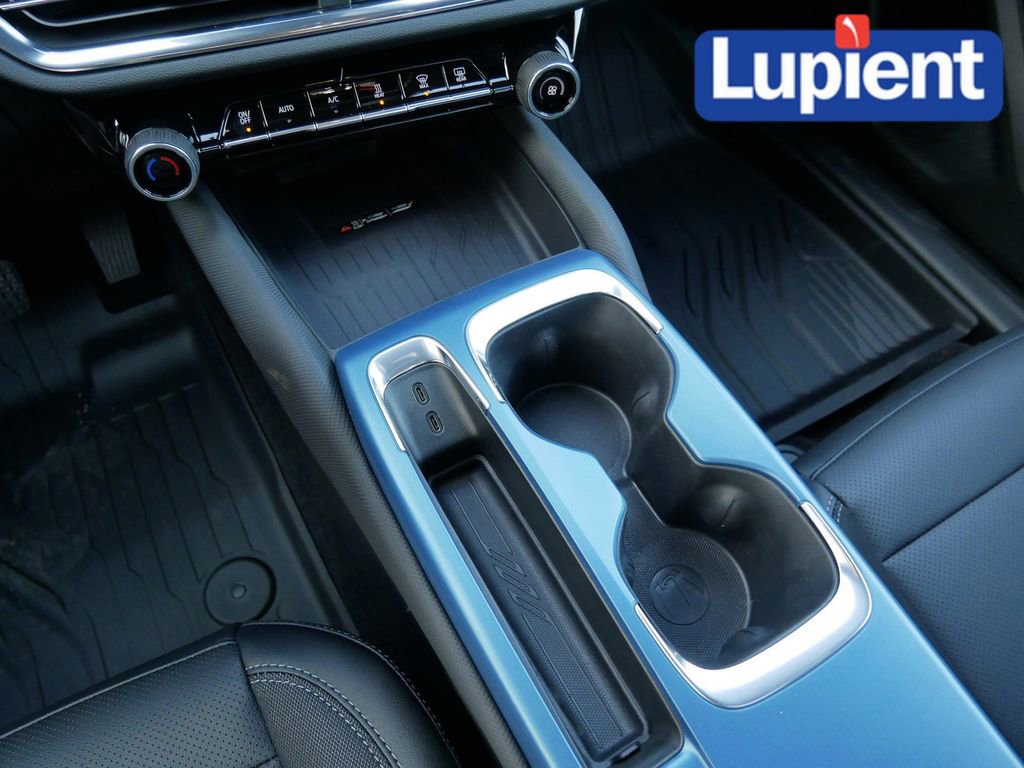 New 2026 Chevrolet Equinox EV LT image 24