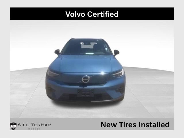 Certified 2023 Volvo XC40 Recharge Plus w/ Protection Package Premier AWD/4WD image 1