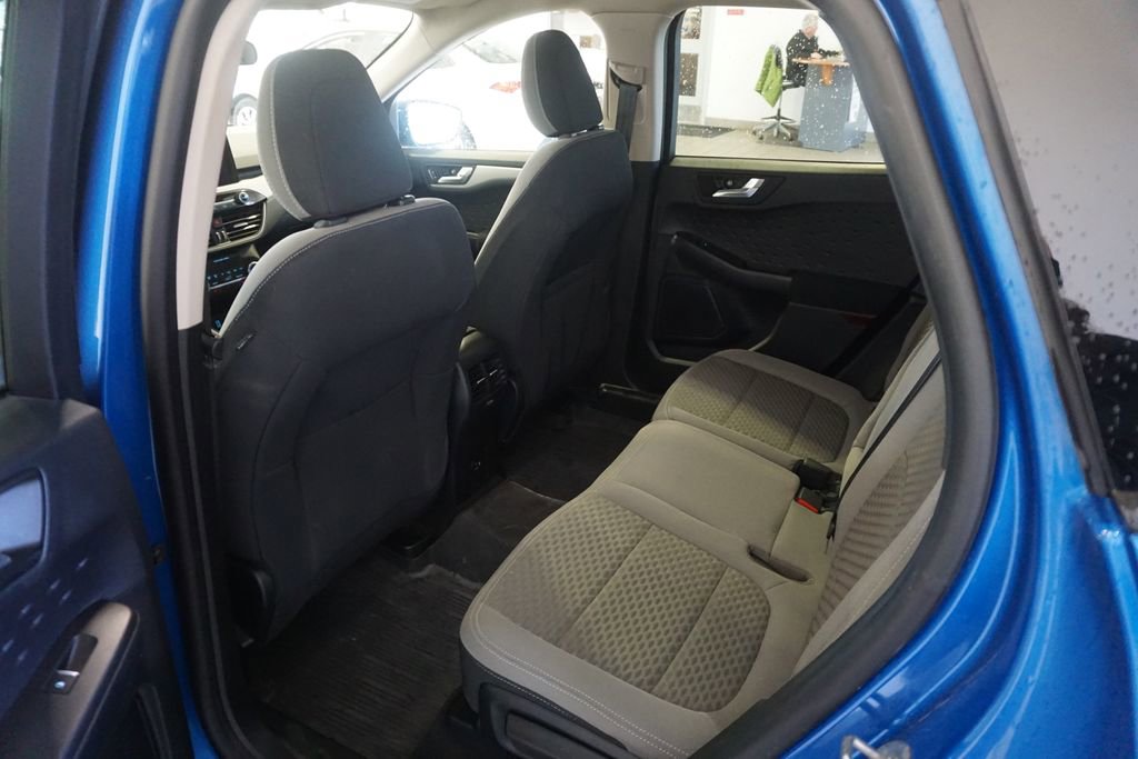 Used 2020 Ford Escape SE image 20