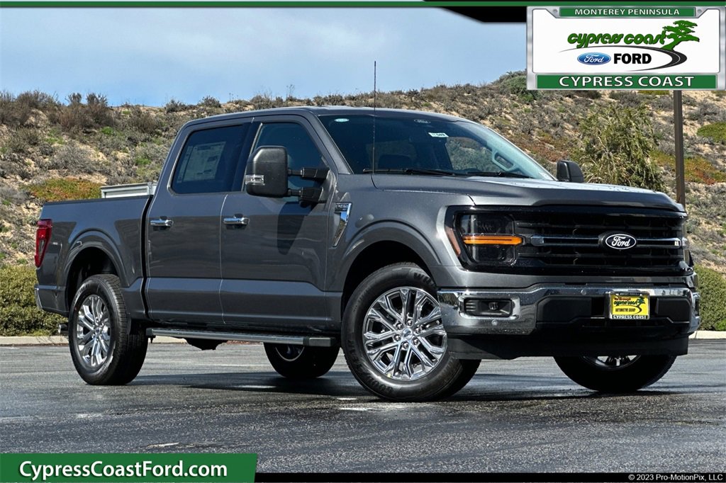 New 2025 Ford F150 XLT w/ Equipment Group 302A MID