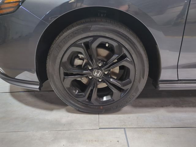 New 2025 Honda Accord SE image 24