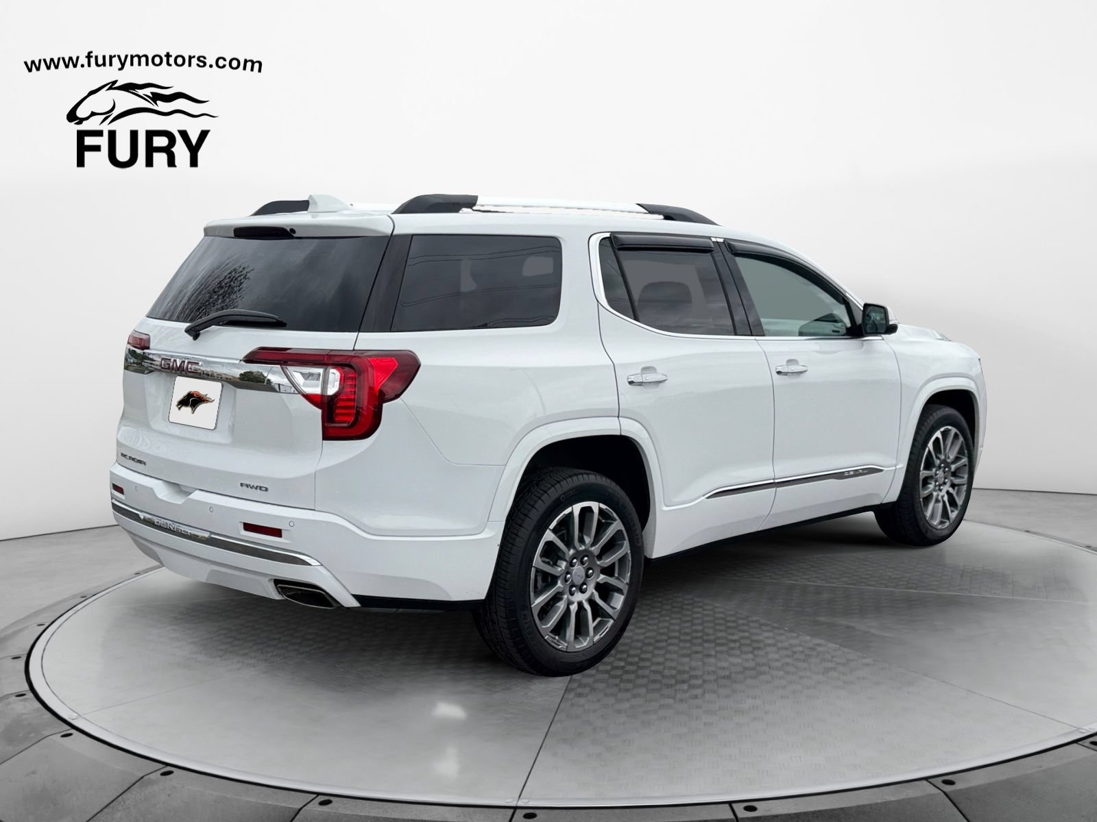 Used 2023 GMC Acadia Denali w/ Denali Ultimate Package AWD/4WD image 4