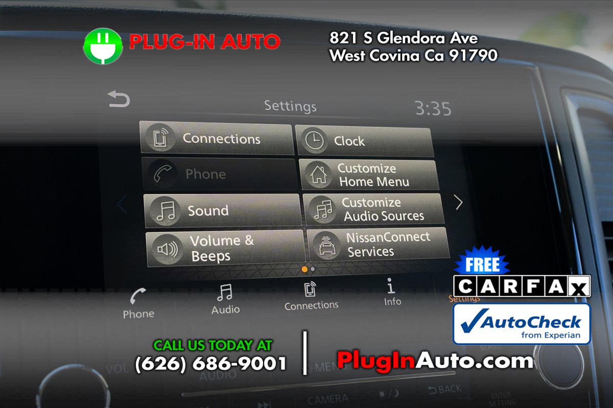 Used 2024 Nissan Titan SV w/ SV Convenience Package image 30