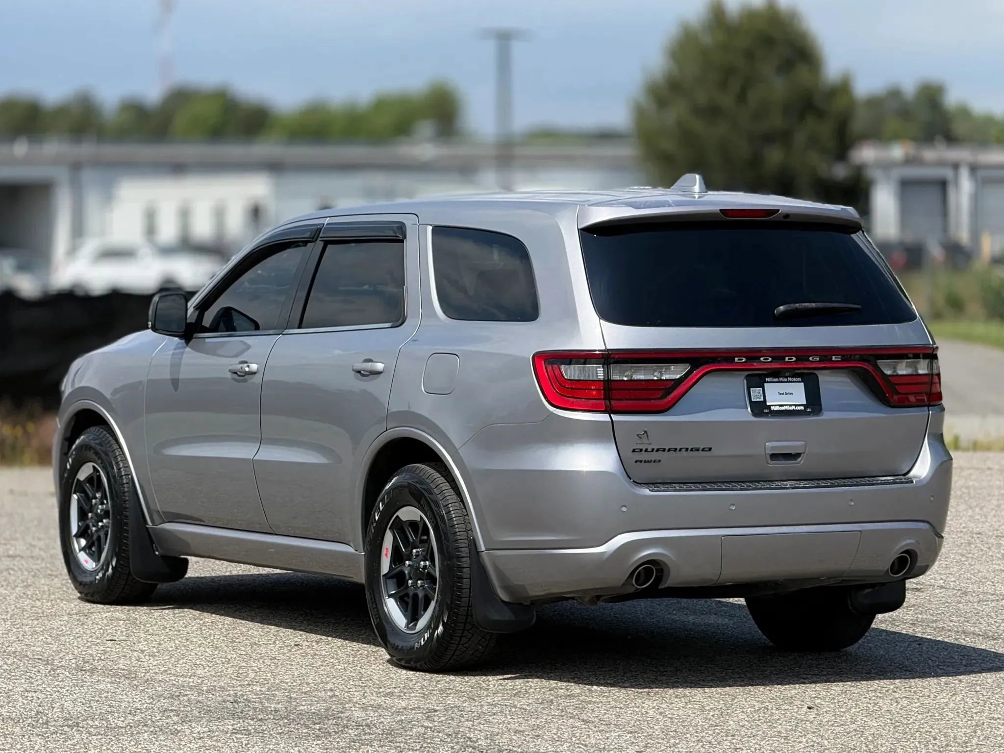 Used 2015 Dodge Durango Limited w/ Blacktop Package AWD/4WD image 10