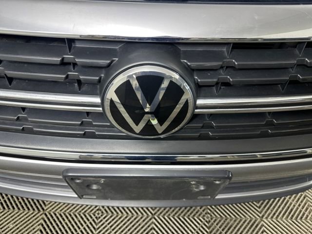 Used 2022 Volkswagen Jetta SE image 9